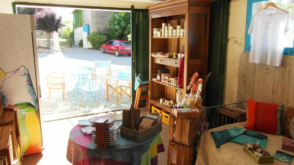 Chambres D'Hotes Domaine De Compostelle Casteide-Candau 外观 照片