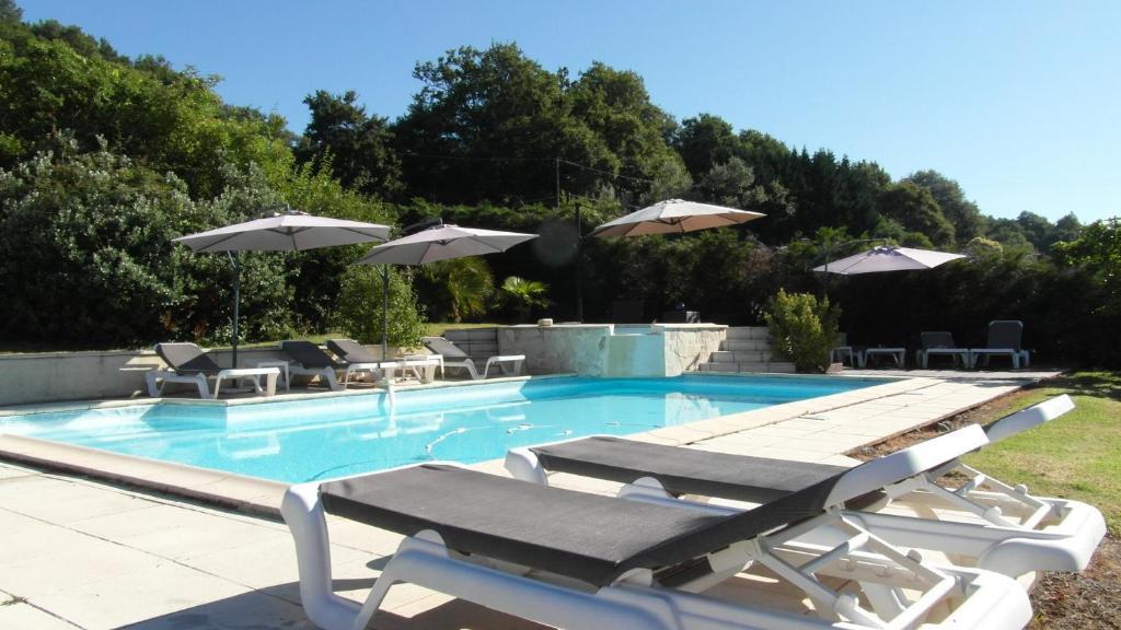 Chambres D'Hotes Domaine De Compostelle Casteide-Candau 外观 照片