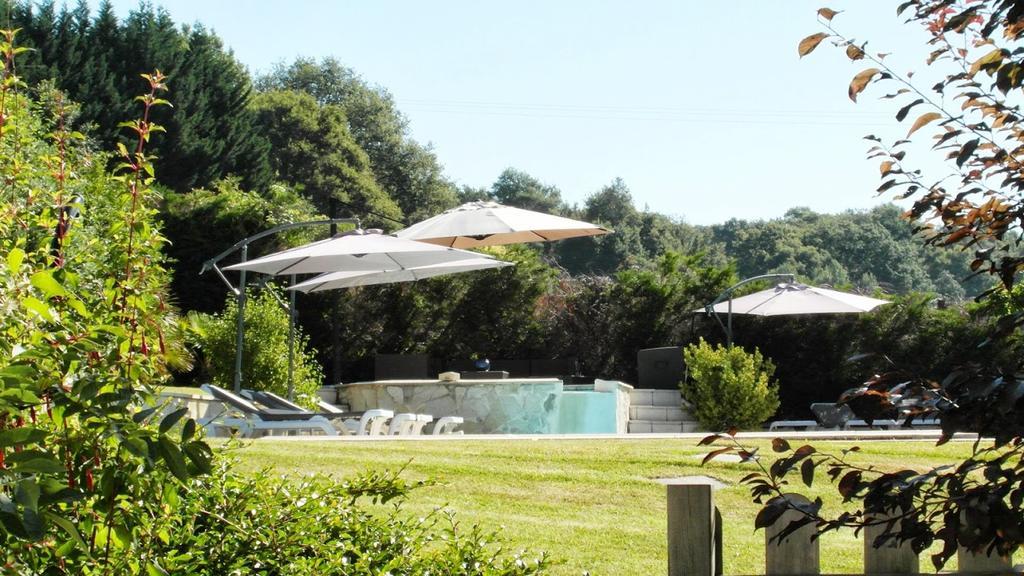 Chambres D'Hotes Domaine De Compostelle Casteide-Candau 外观 照片