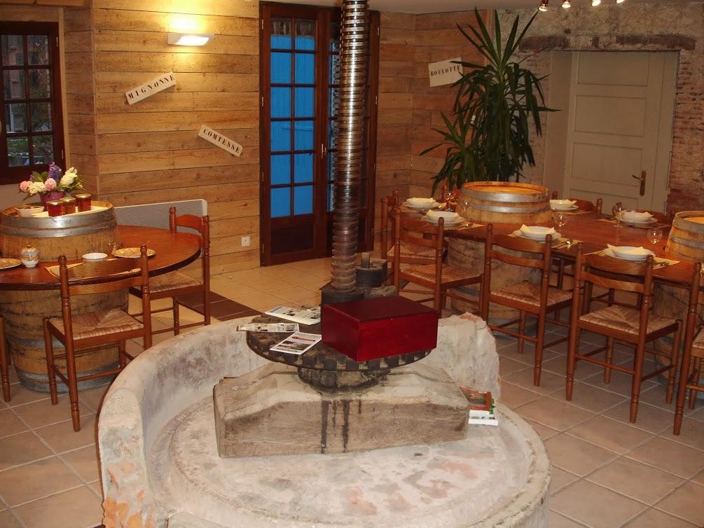 Chambres D'Hotes Domaine De Compostelle Casteide-Candau 外观 照片
