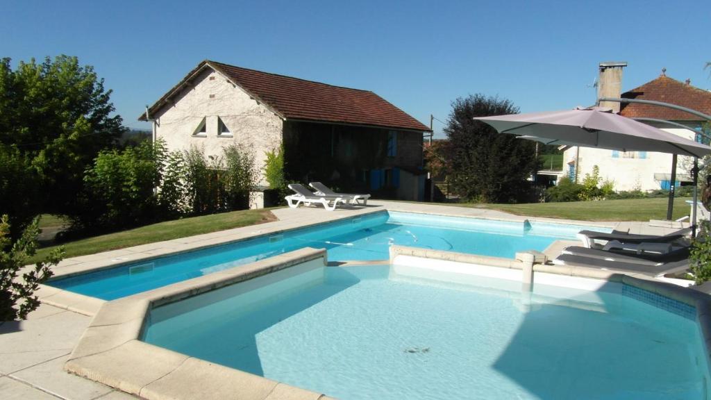 Chambres D'Hotes Domaine De Compostelle Casteide-Candau 外观 照片