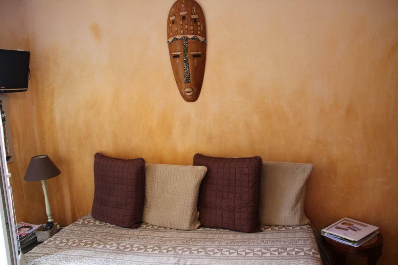 Chambres D'Hotes Domaine De Compostelle Casteide-Candau 外观 照片