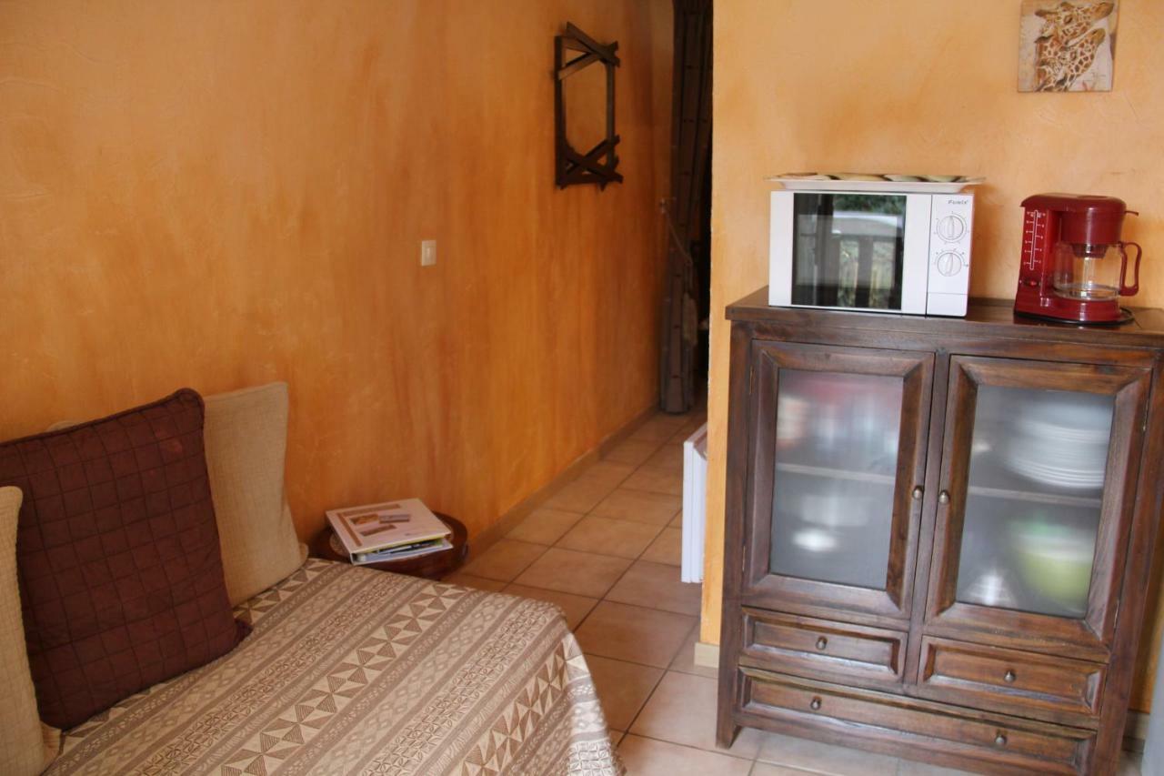 Chambres D'Hotes Domaine De Compostelle Casteide-Candau 外观 照片